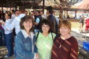 2008 049